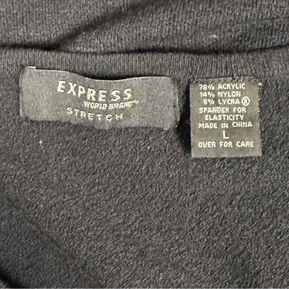 Express World Brand Stretch Black Knit Top Size L – Classic Scoop Neck 3/4 Sleev - Picture 6 of 8